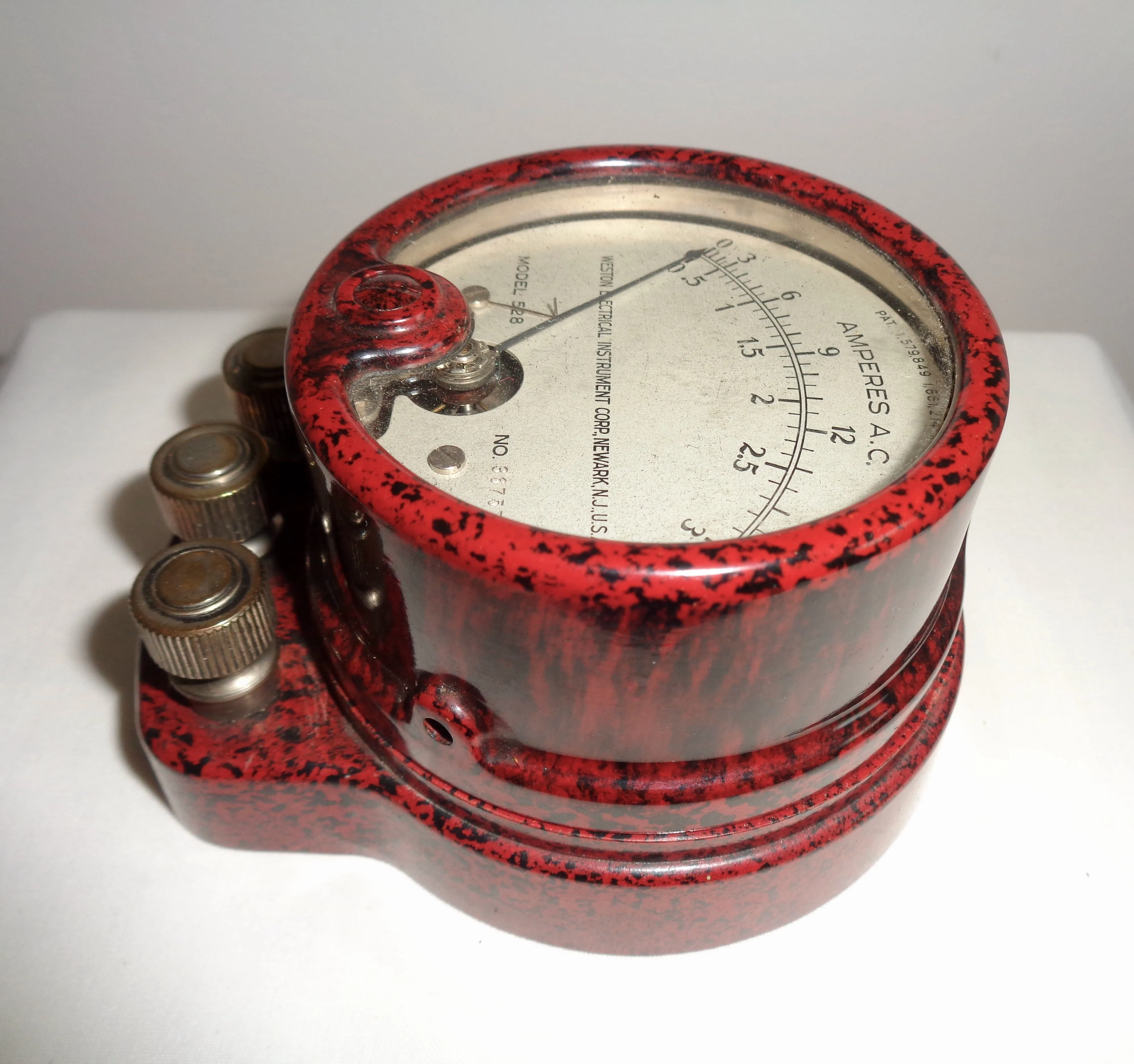 1920s Weston Electrical Instruments Red Bakelite Ammeter