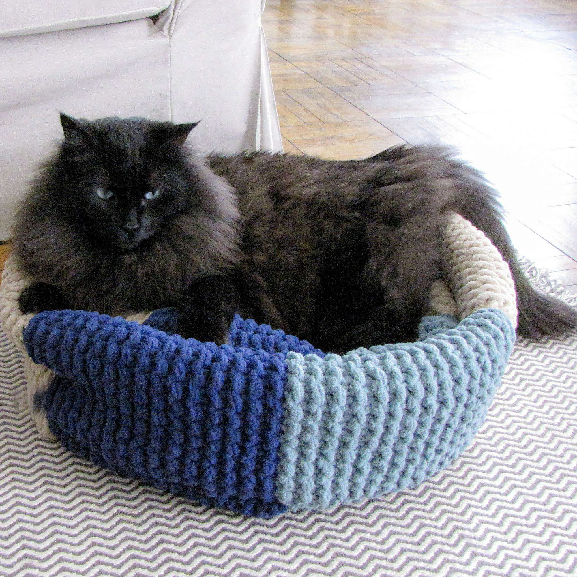 Bernat Knit Pet Bed