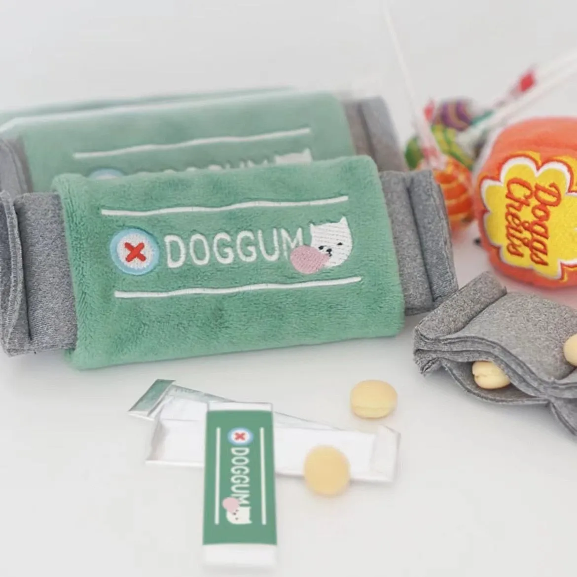 Doggum Enrichment Plush Toy