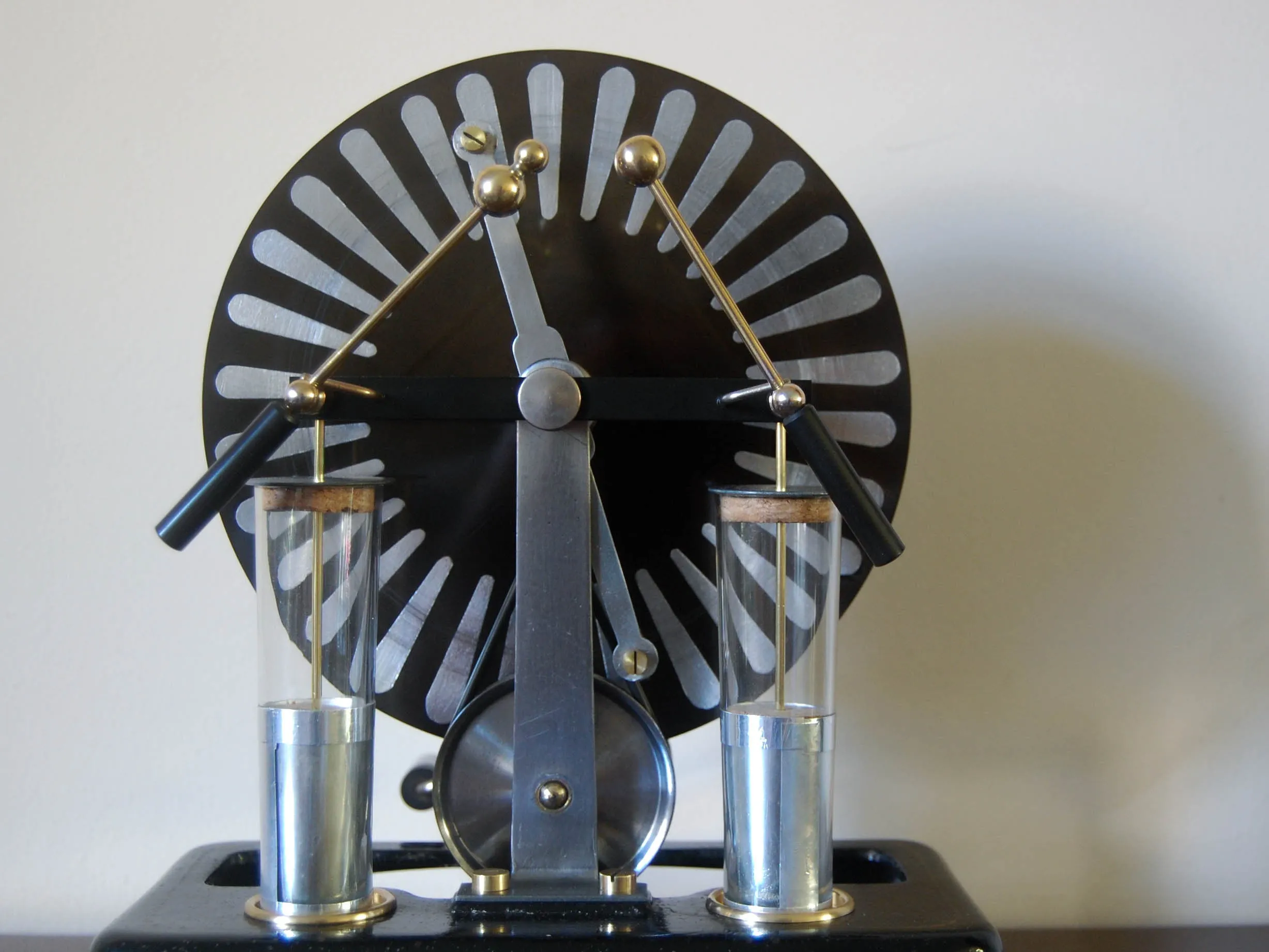 Edwardian Period Wimshurst Influence Machine or Electrostatic Generator