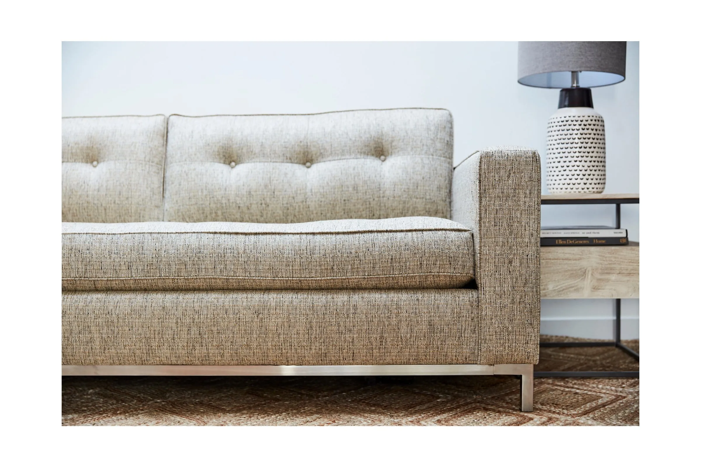 Fillmore Queen Size Sleeper Sofa Bed :: Sleeper Option: Memory Foam Mattress