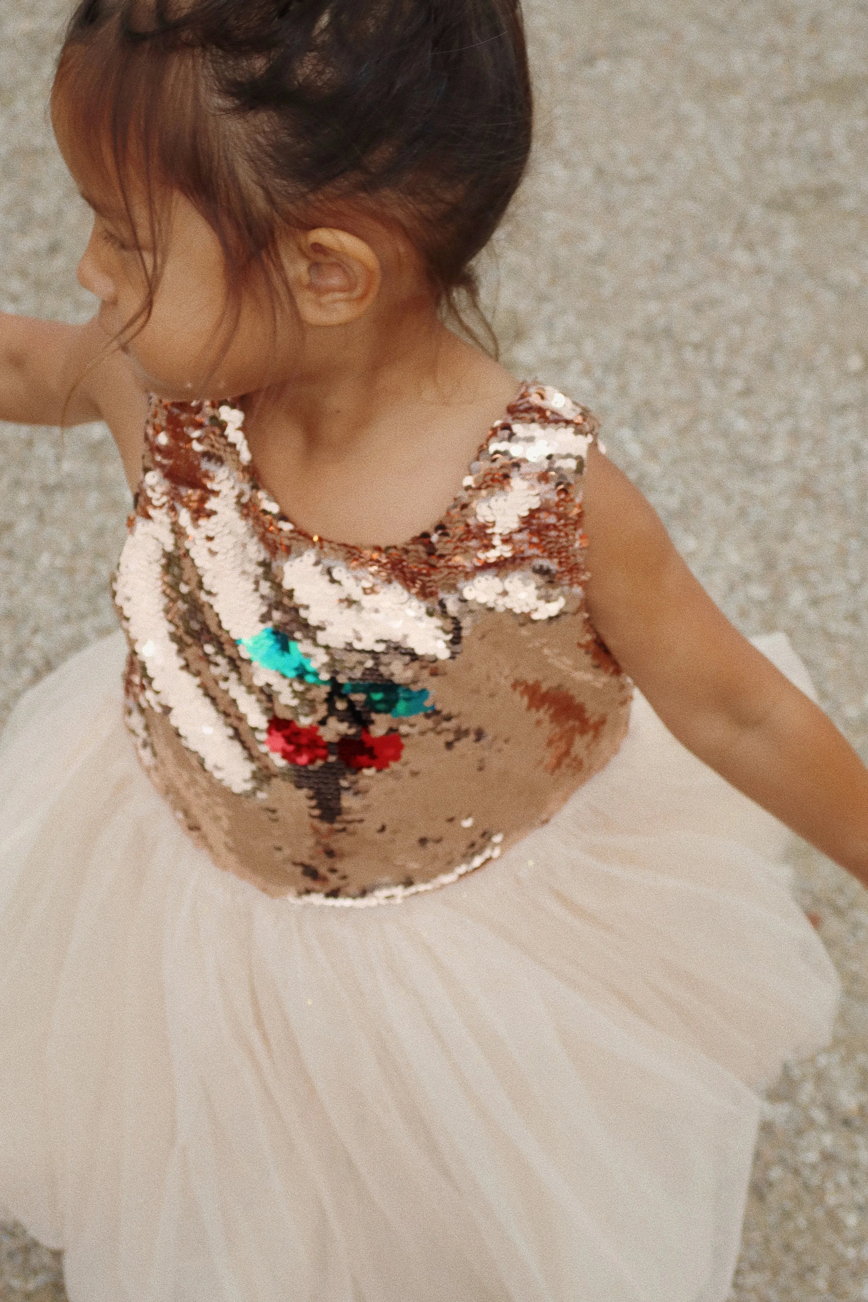 Konges Slojd - Robe à Paillettes - Blush Doré||Konges Slojd - Minnu Dress - Glitter Dress - Gold Blush