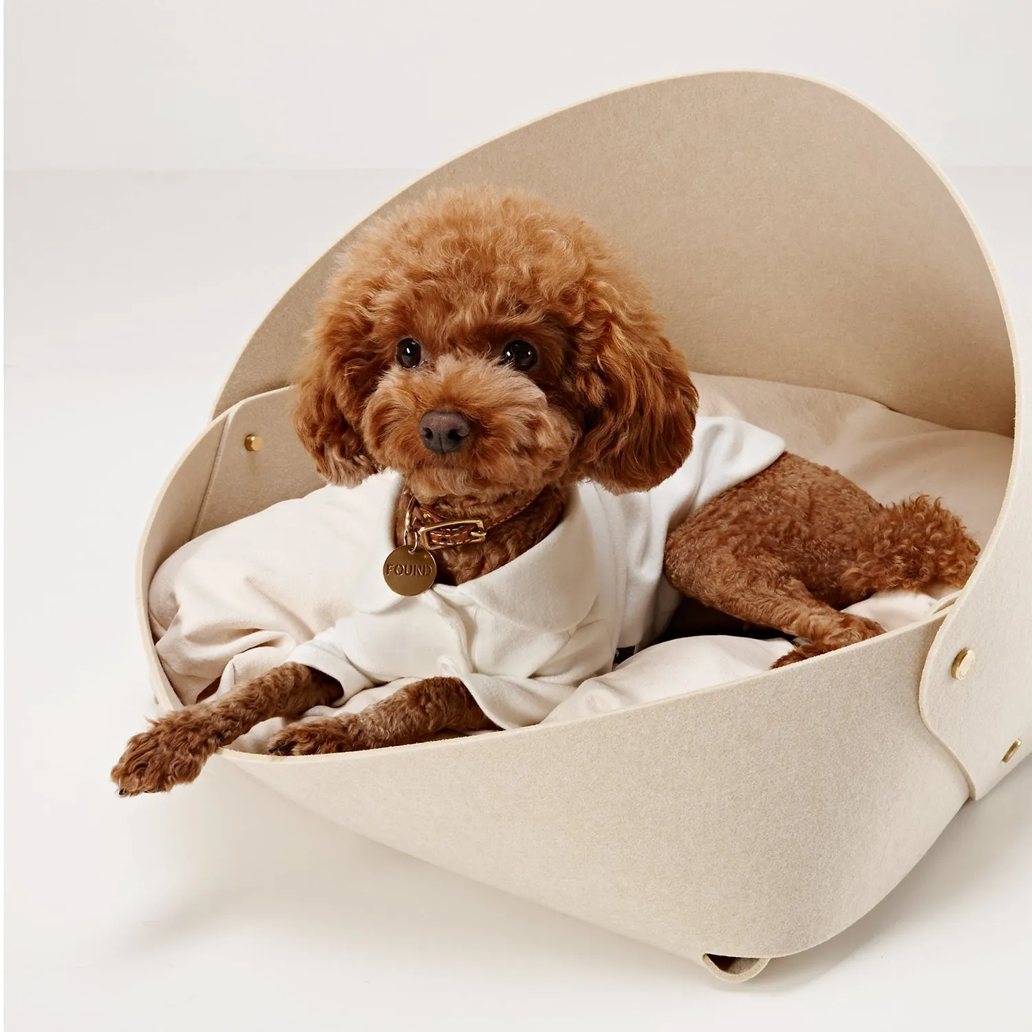 Marron Pet Bed